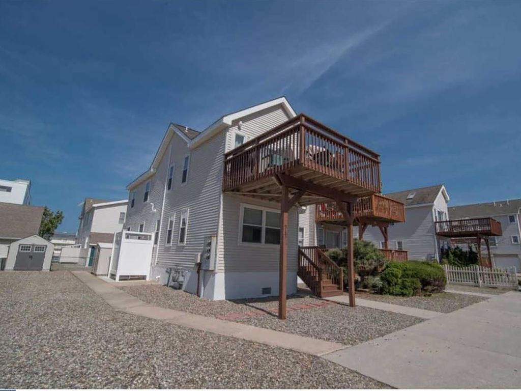 517 EAST 5TH AVENUE UNIT 2 NORTH WILDWOOD BEACHBLOCK RENTALS at